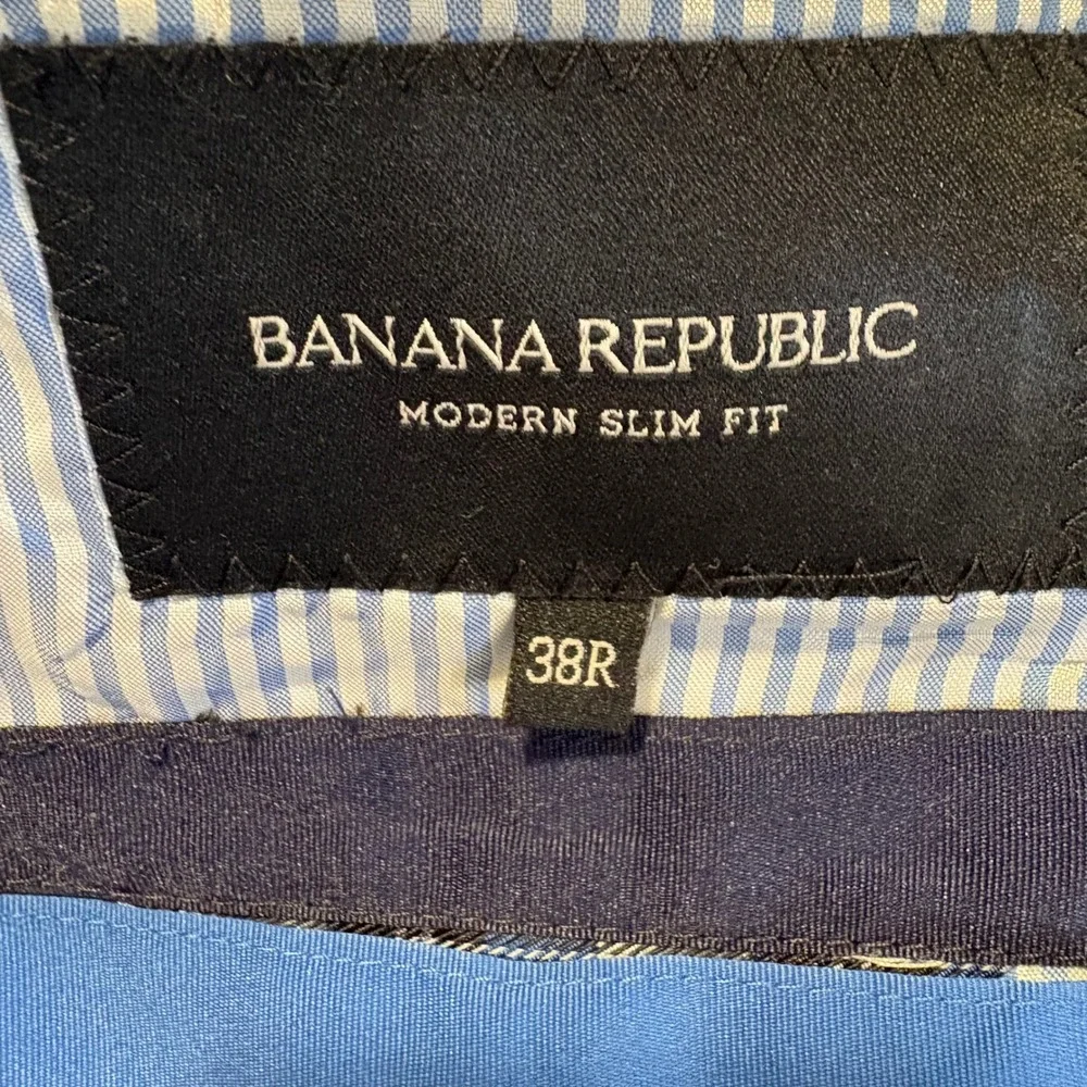 Banana Republic Blazer 38R Grey Glen Plaid Modern Slim Fit Wool Sport Coat